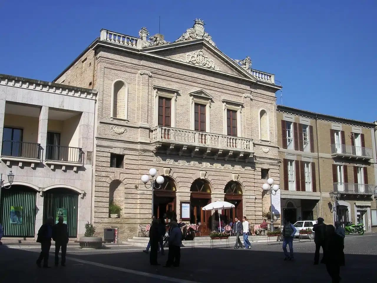 Atri — photo 4
