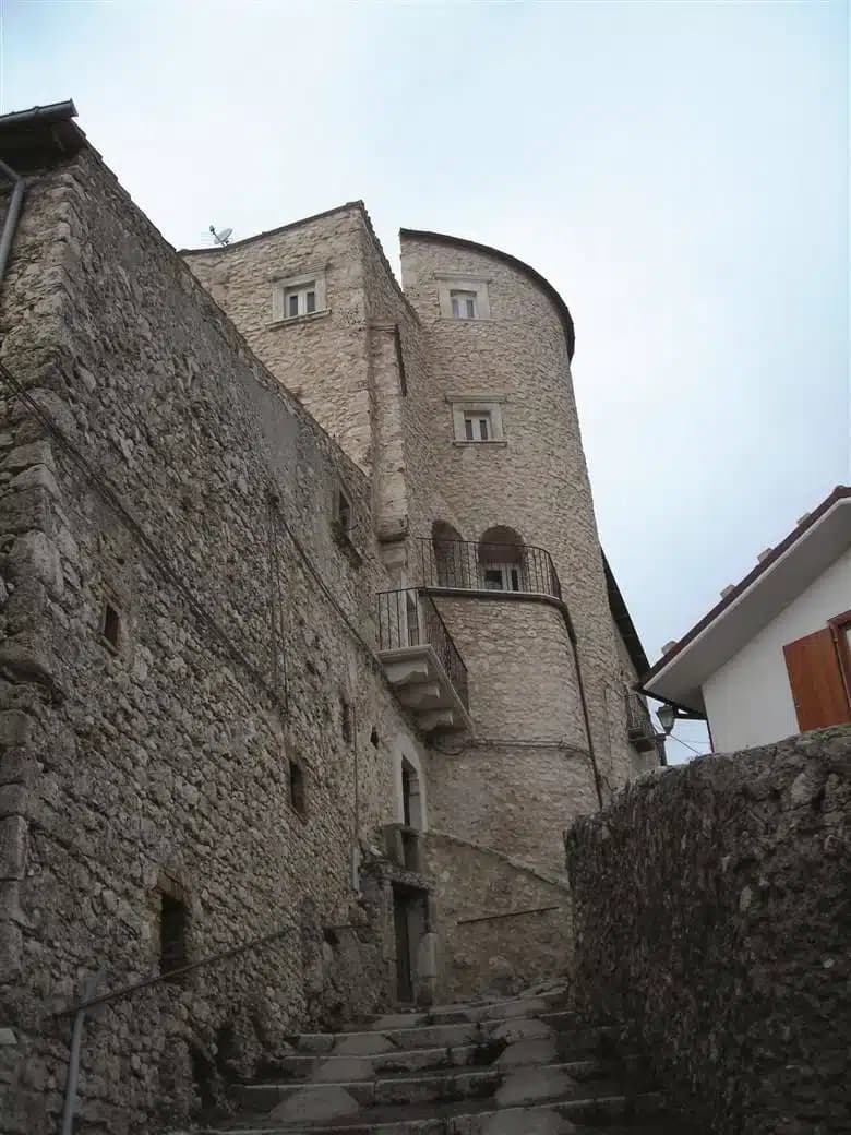 Castel del Monte — photo 9