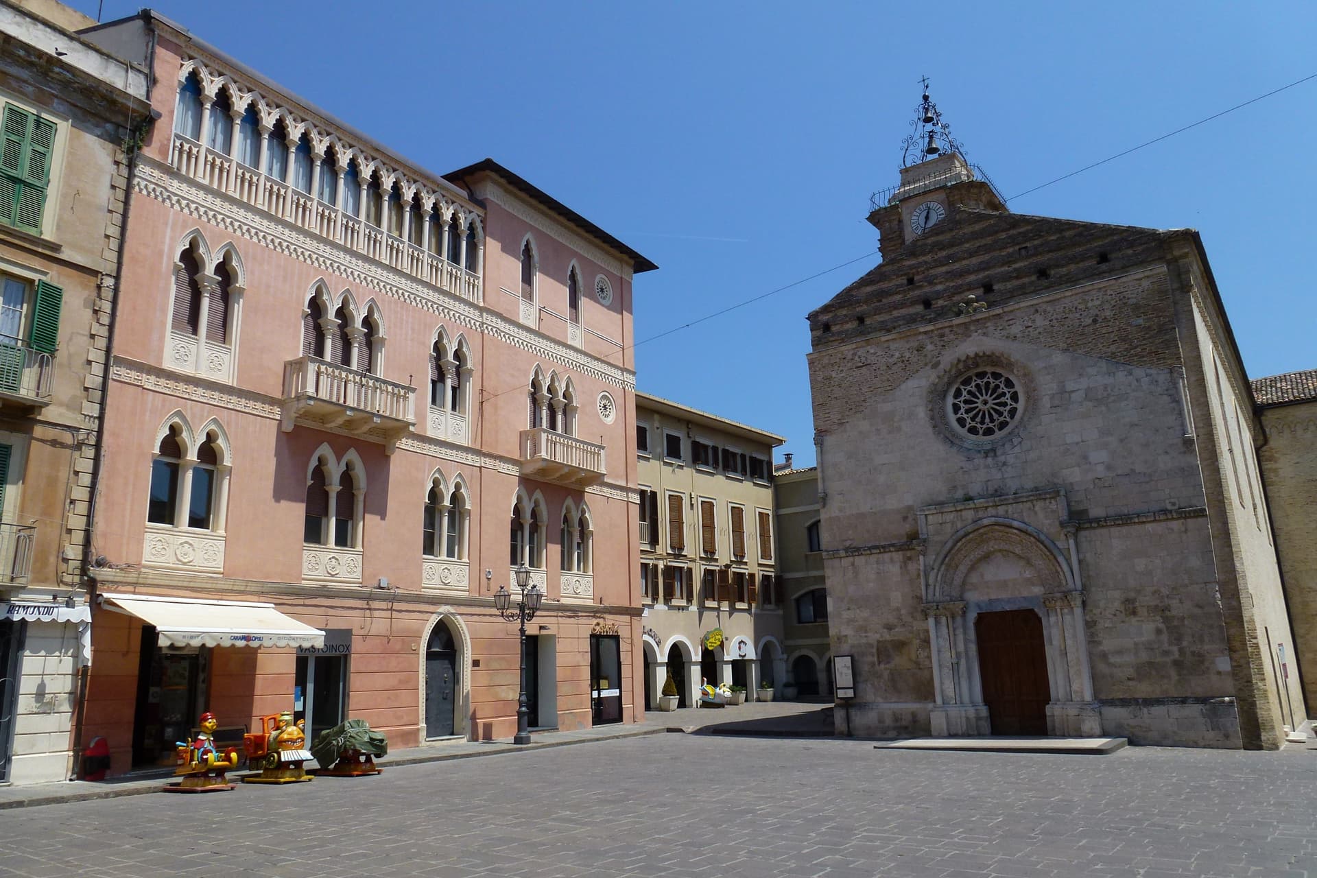 Vasto — photo 5