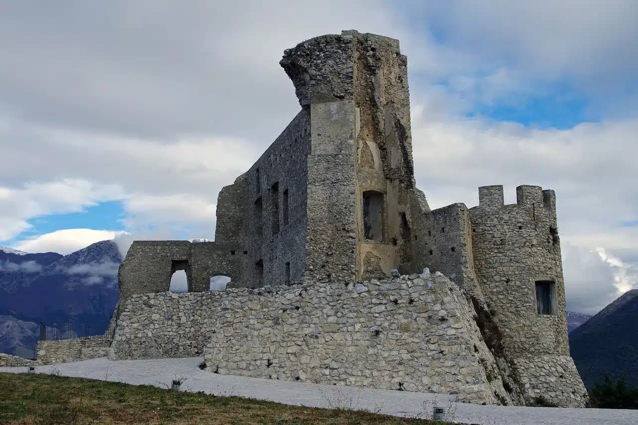 Morano Calabro — photo 9