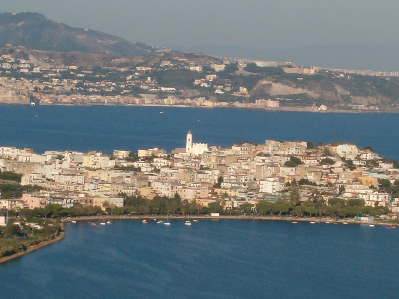 Bacoli — photo 5