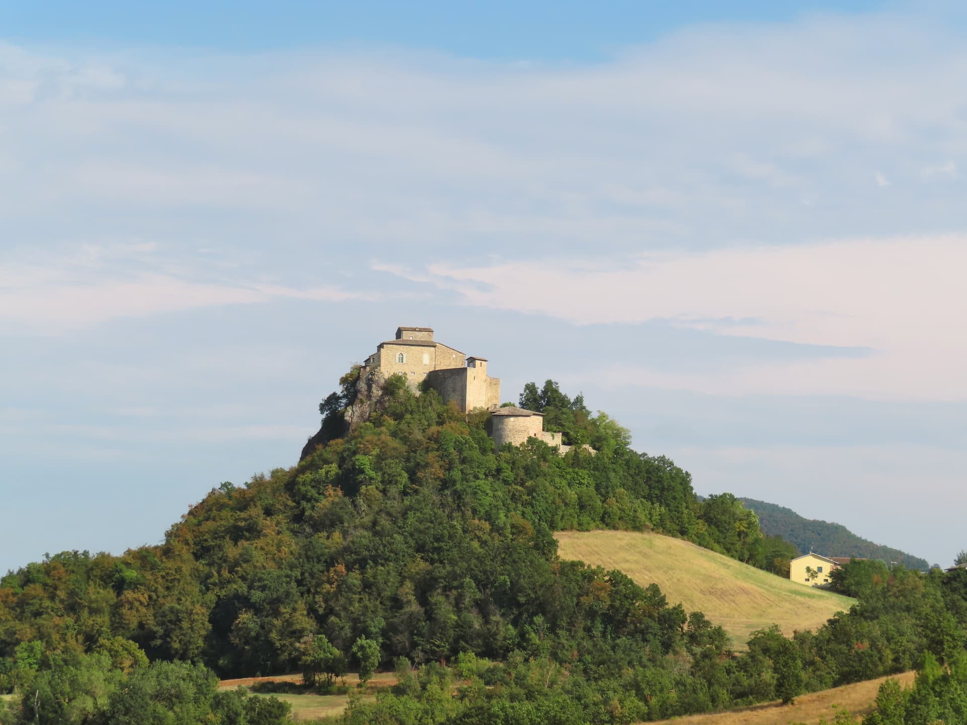 Canossa — photo 3
