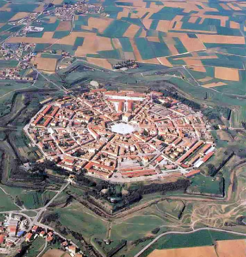 Palmanova — photo 3