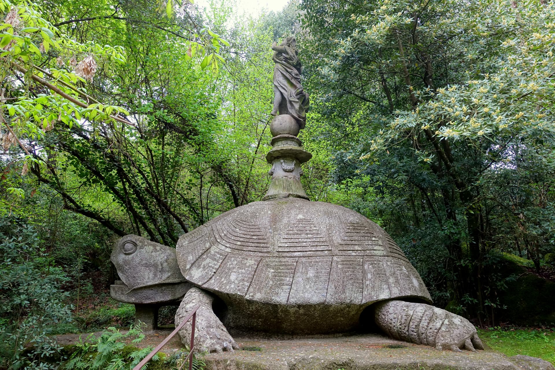 Bomarzo — photo 2
