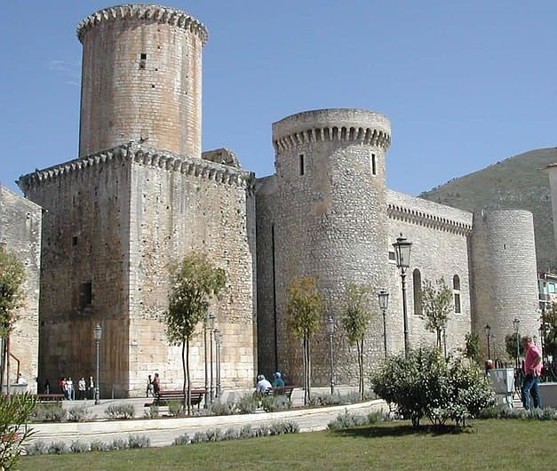 Fondi — photo 2