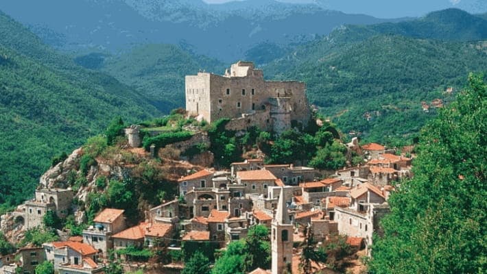 Castelvecchio di Rocca Barbena — photo 10