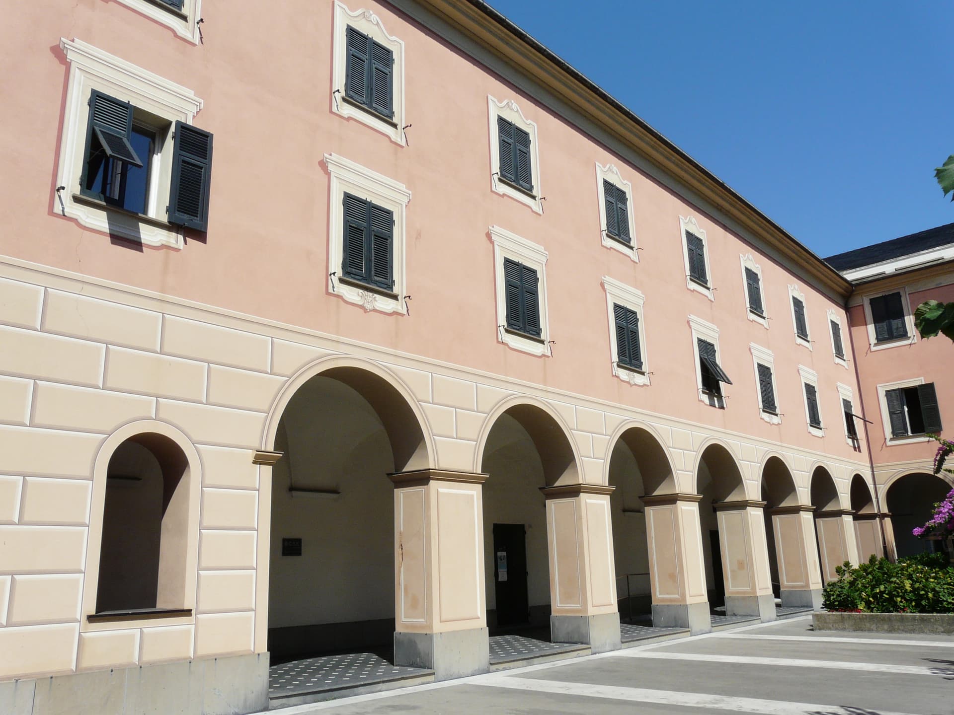 Lavagna — photo 4