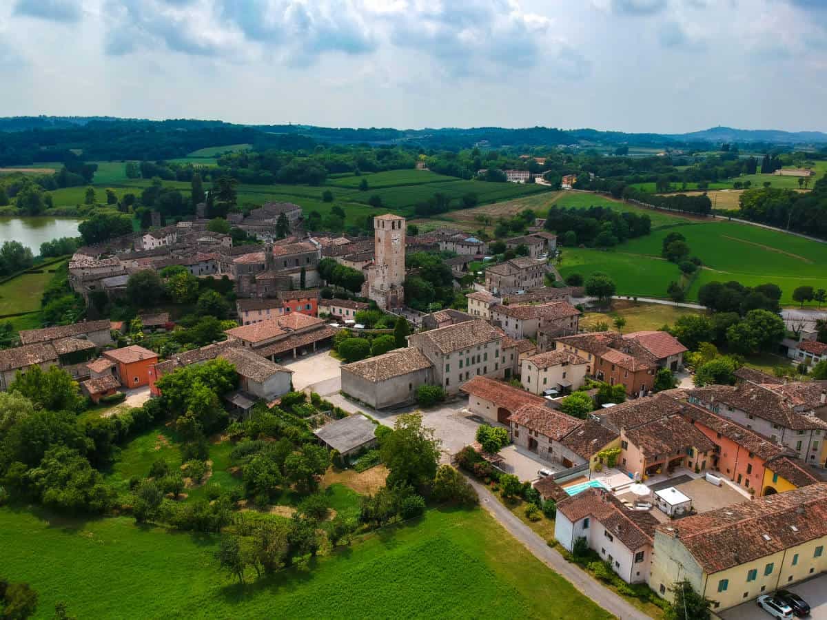 Castellaro Lagusello — photo 5