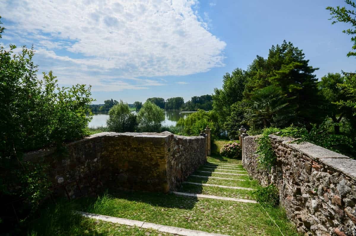 Castellaro Lagusello — photo 3