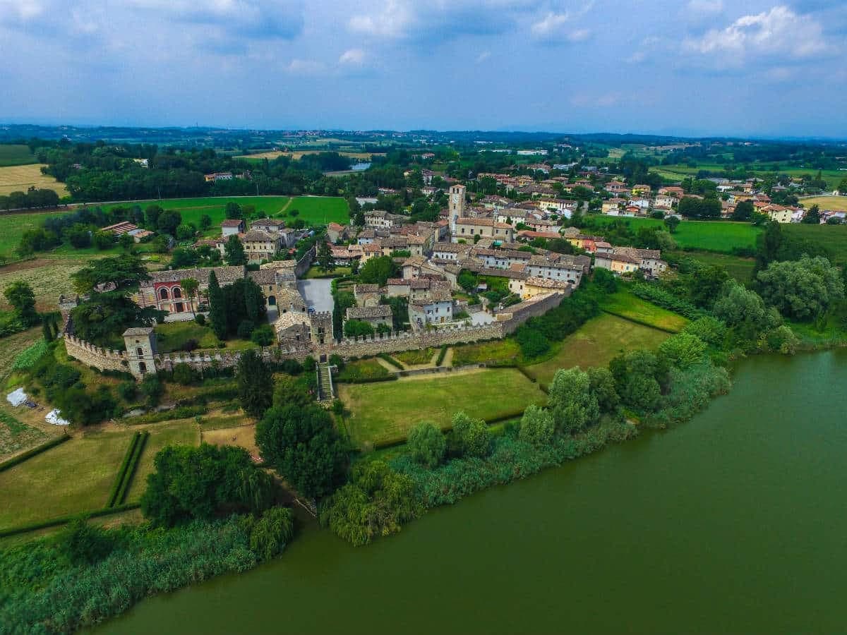 Castellaro Lagusello — photo 4
