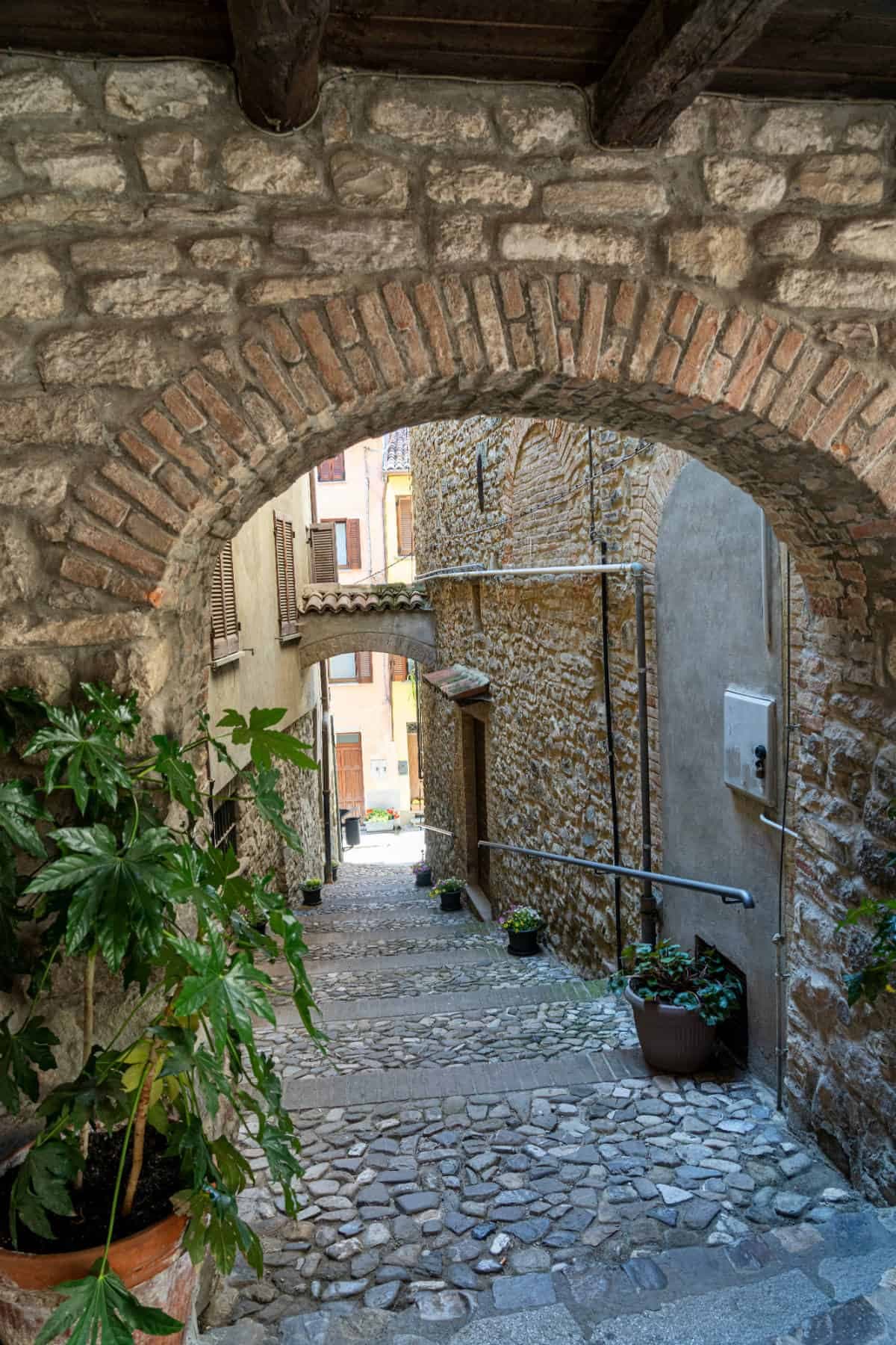 Varzi — photo 4