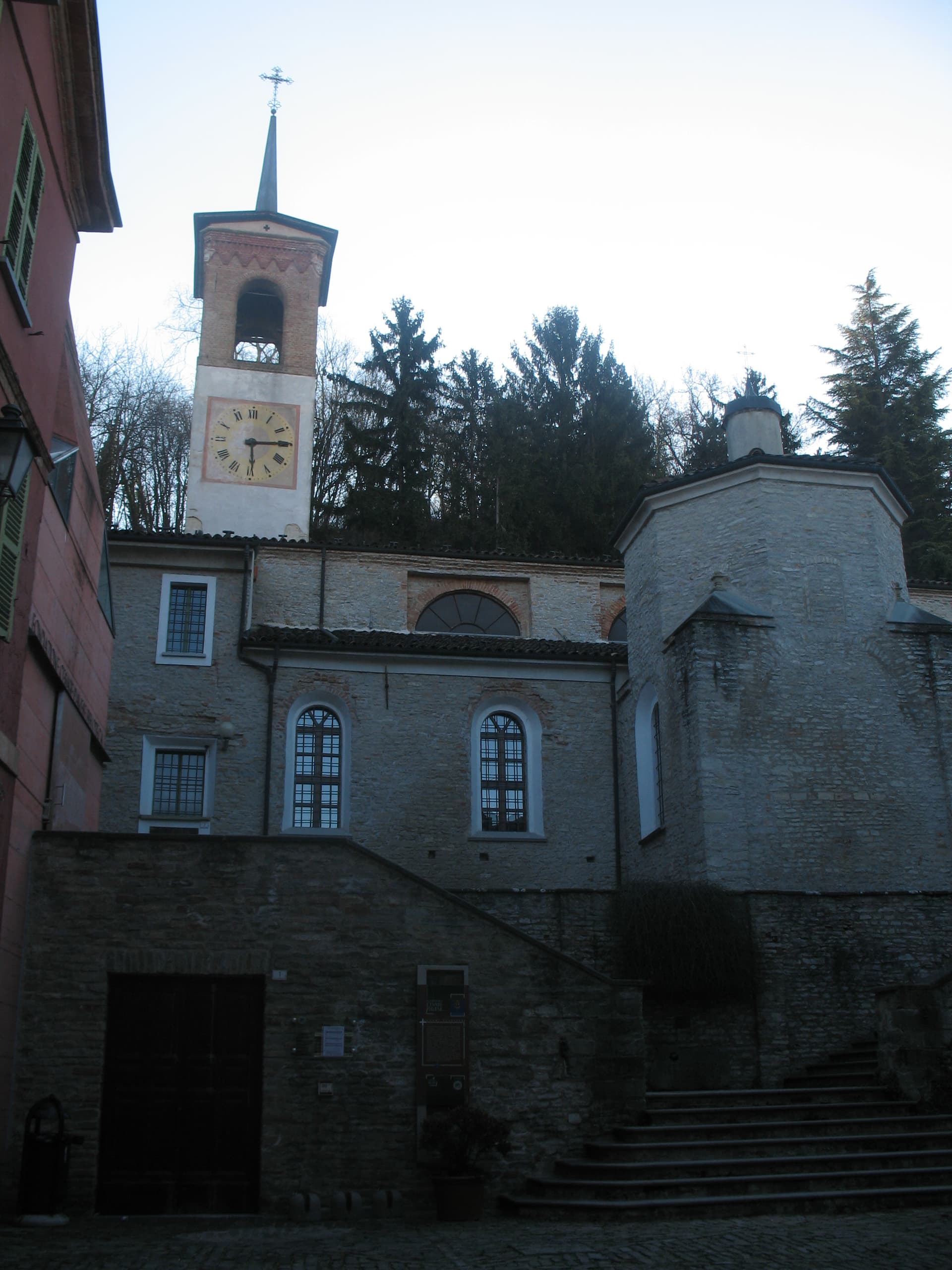 Santo Stefano Belbo — photo 3