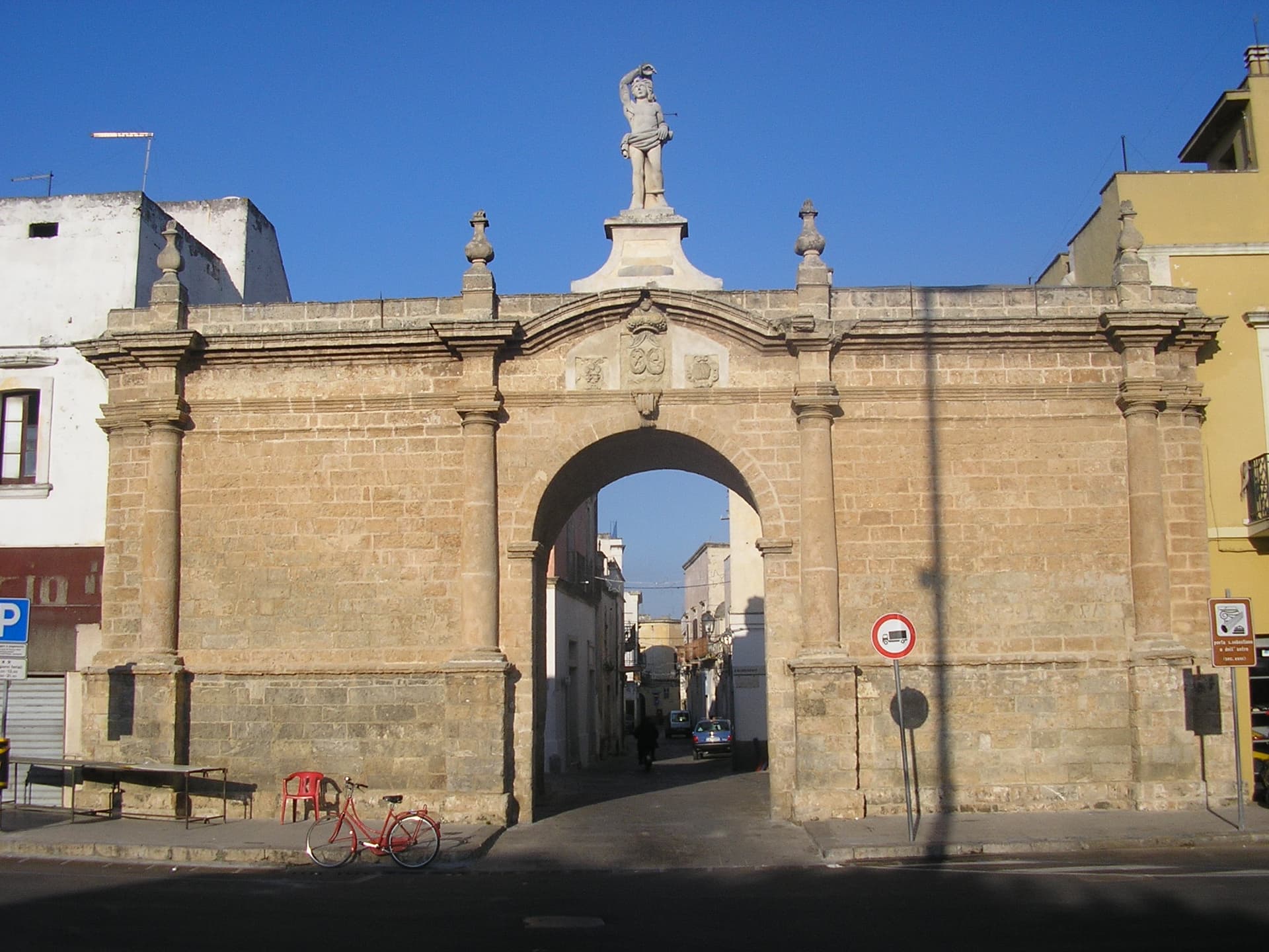 Galatone — photo 9