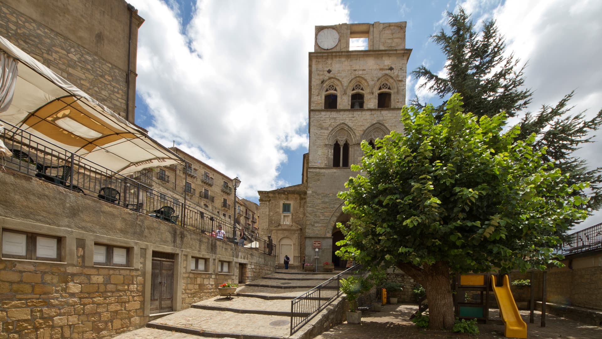 Gangi — photo 3
