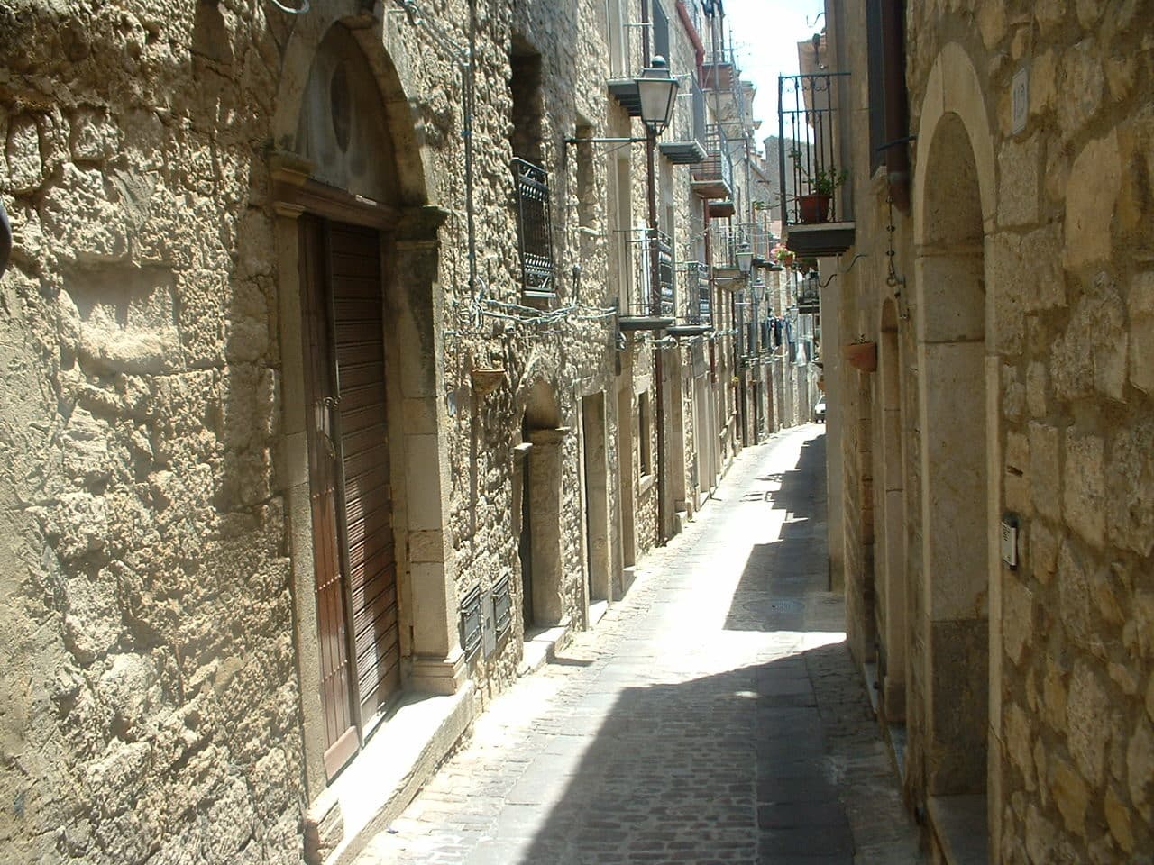 Gangi — photo 5