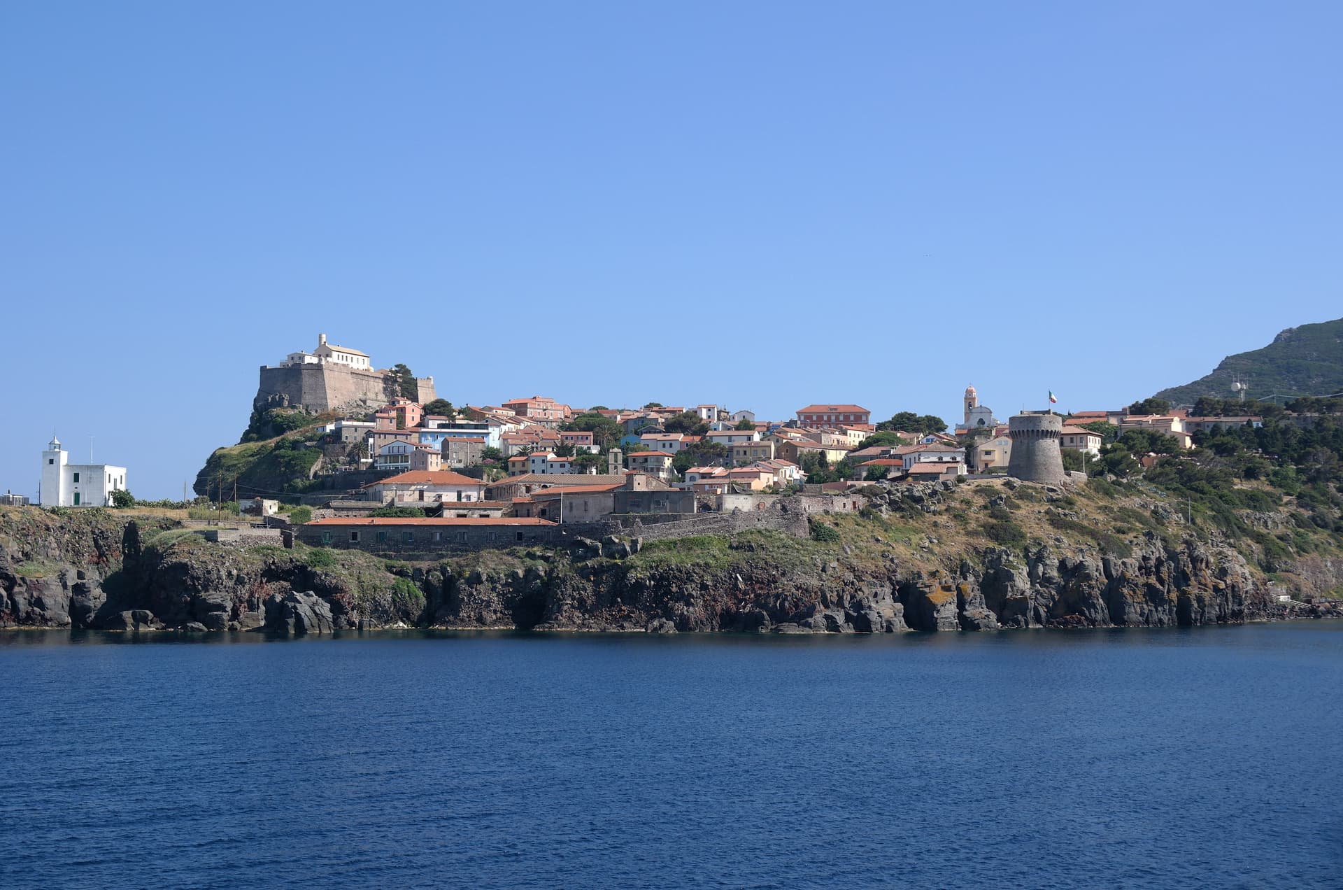 Capraia Isola — photo 5
