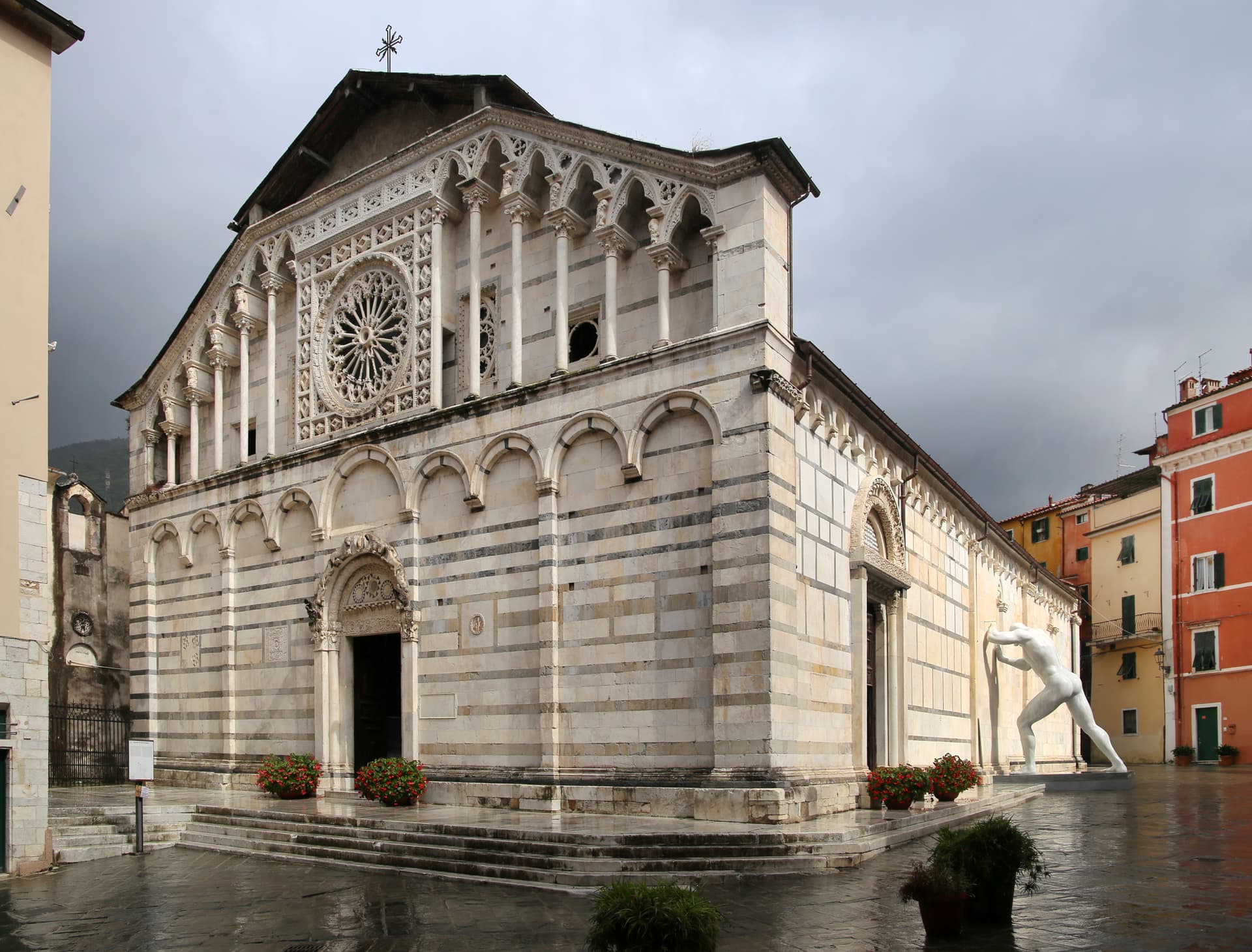 Carrara — photo 3