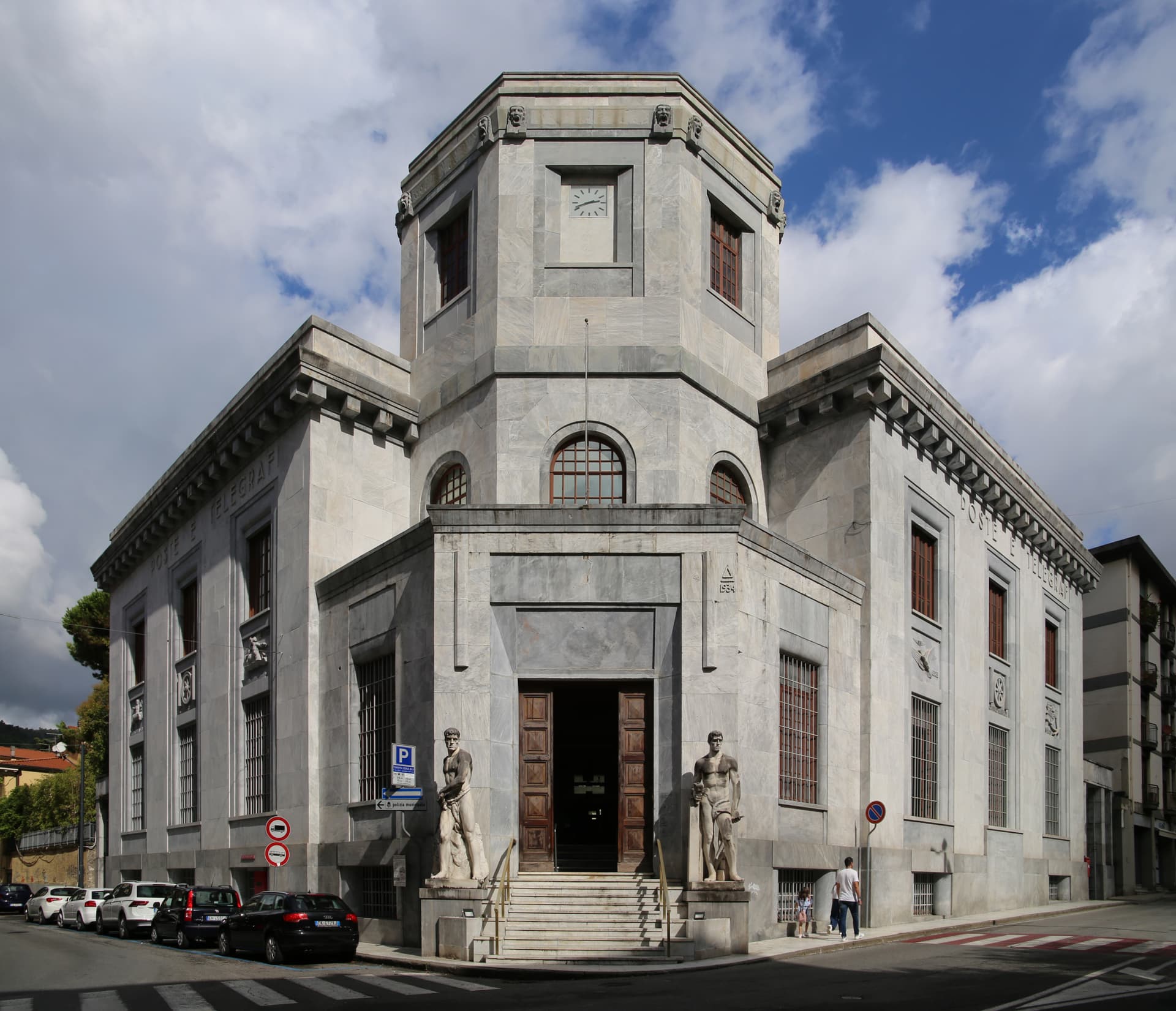 Carrara — photo 5