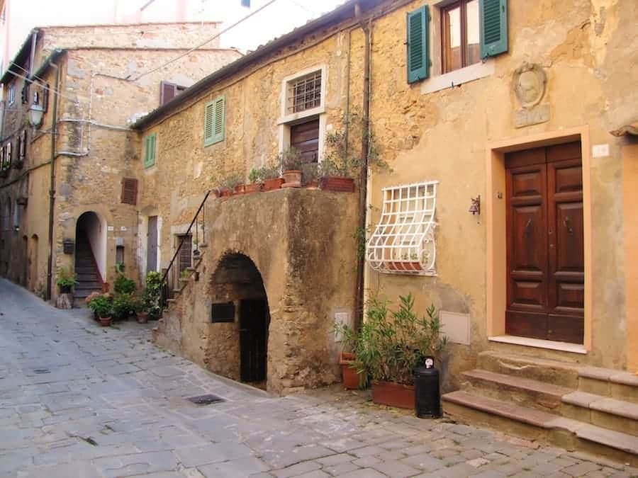 Castagneto Carducci — photo 4