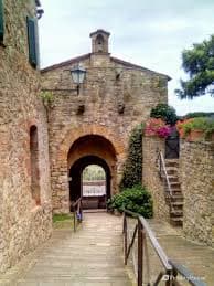 Lucignano — photo 6