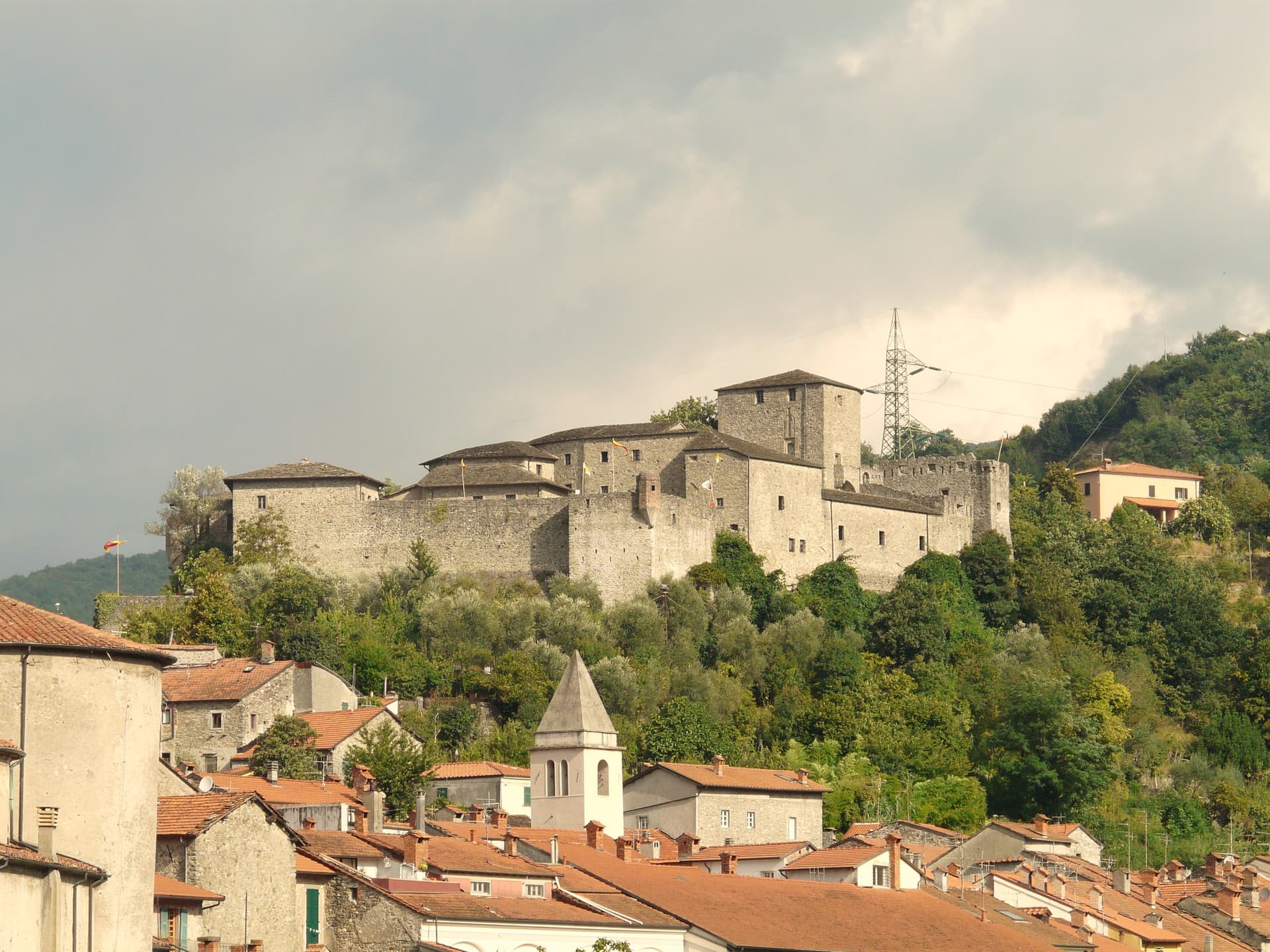 Pontremoli — photo 4