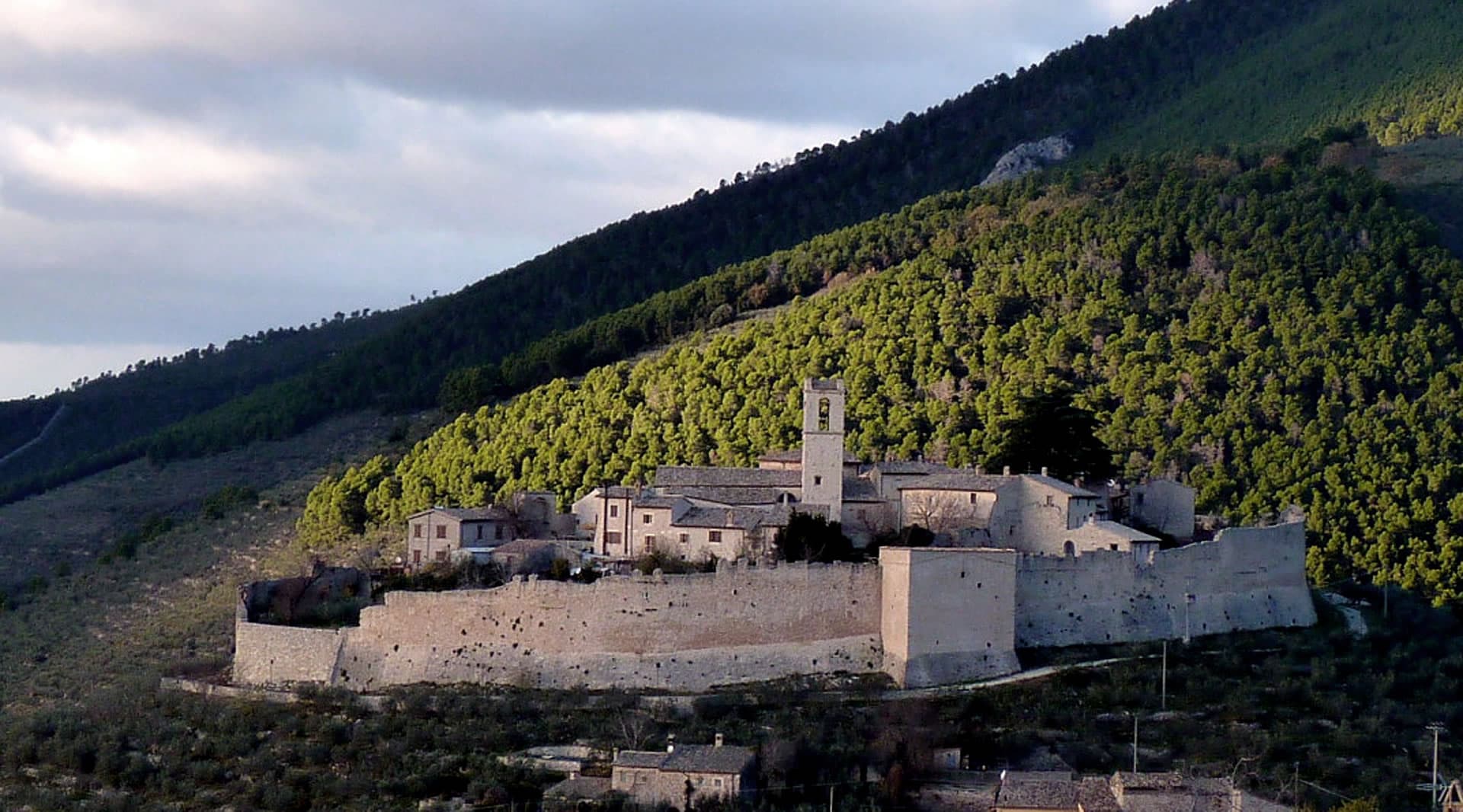 Campello sul Clitunno — photo 5