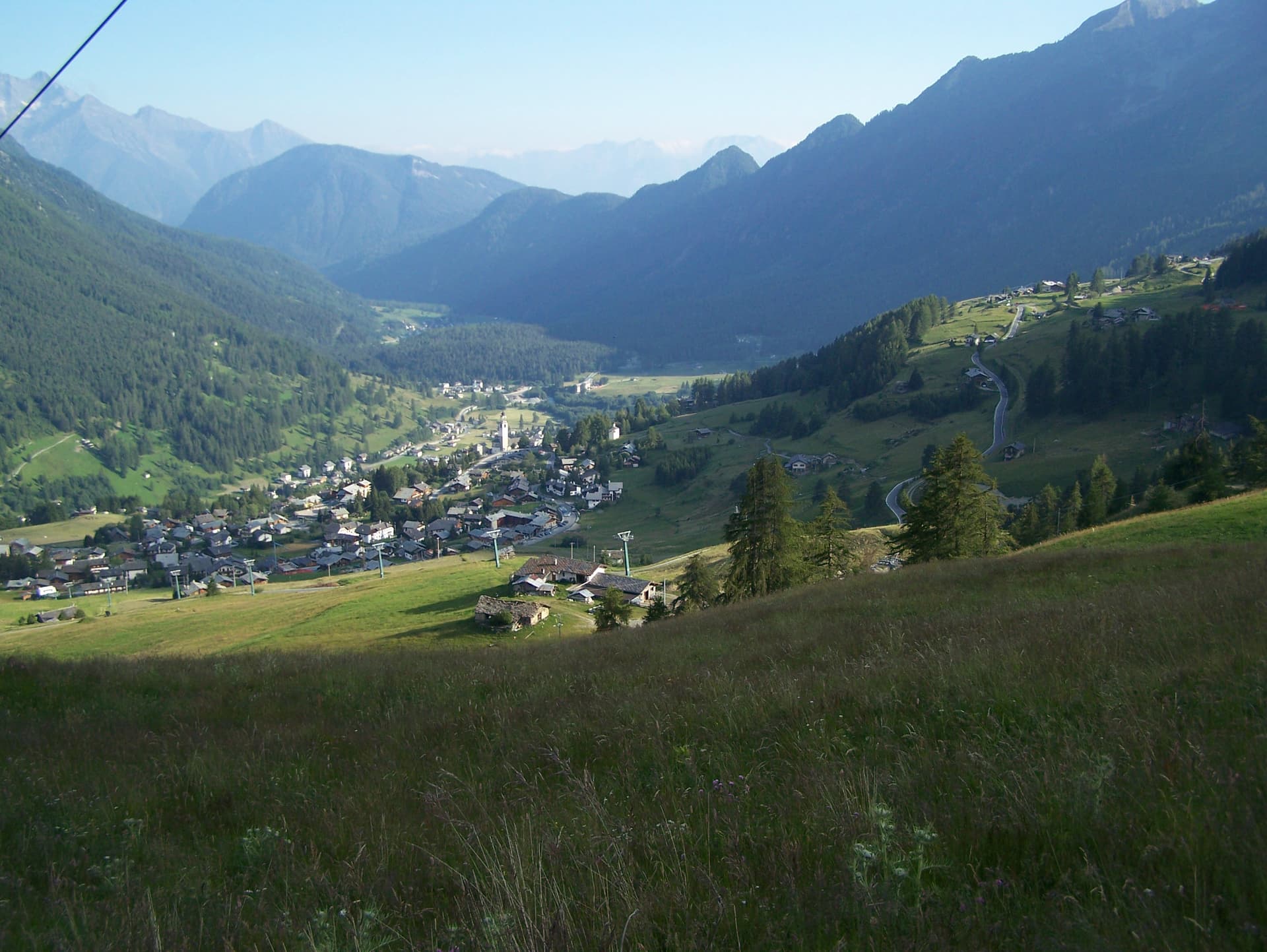 Ayas — photo 3