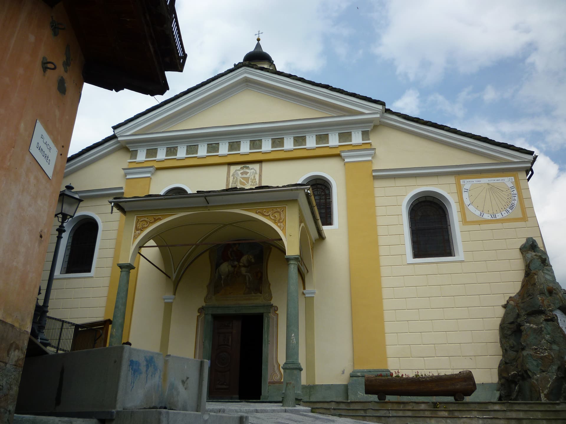 Ayas — photo 1